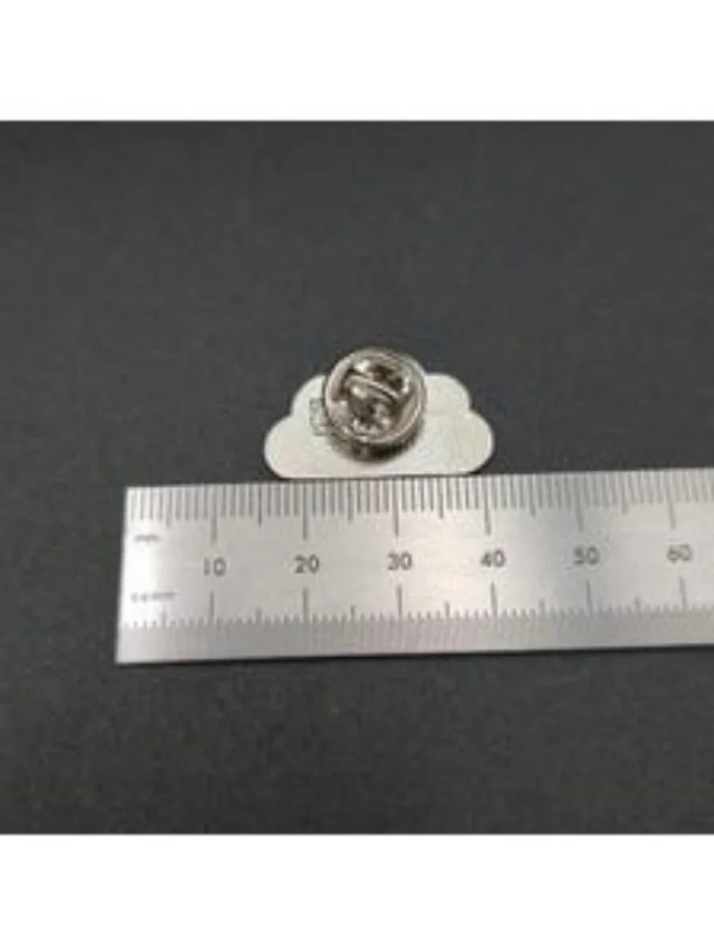 Cute White Enamel Cloud Lapel Pin Minimalist Badge Brooch Jewelry A8388